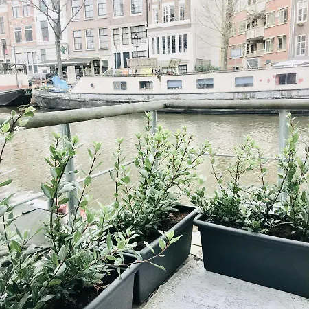 Houseboat Bonnie أمستردام