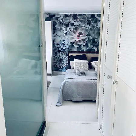 Houseboat Bonnie Bed & Breakfast Amsterdam