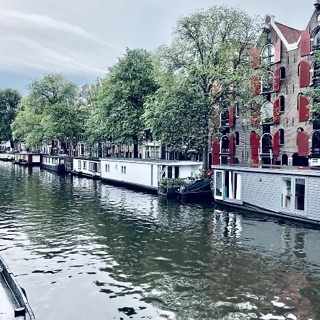 Bed & Breakfast Houseboat Bonnie *