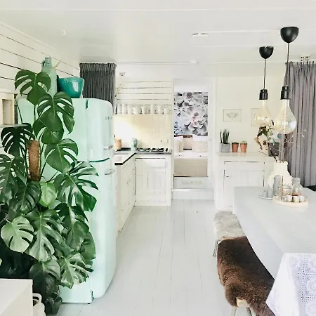 Alojamento de Acomodação e Pequeno-almoço Houseboat Bonnie Amesterdão