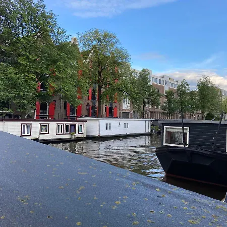 Couette-café Houseboat Bonnie Amsterdam